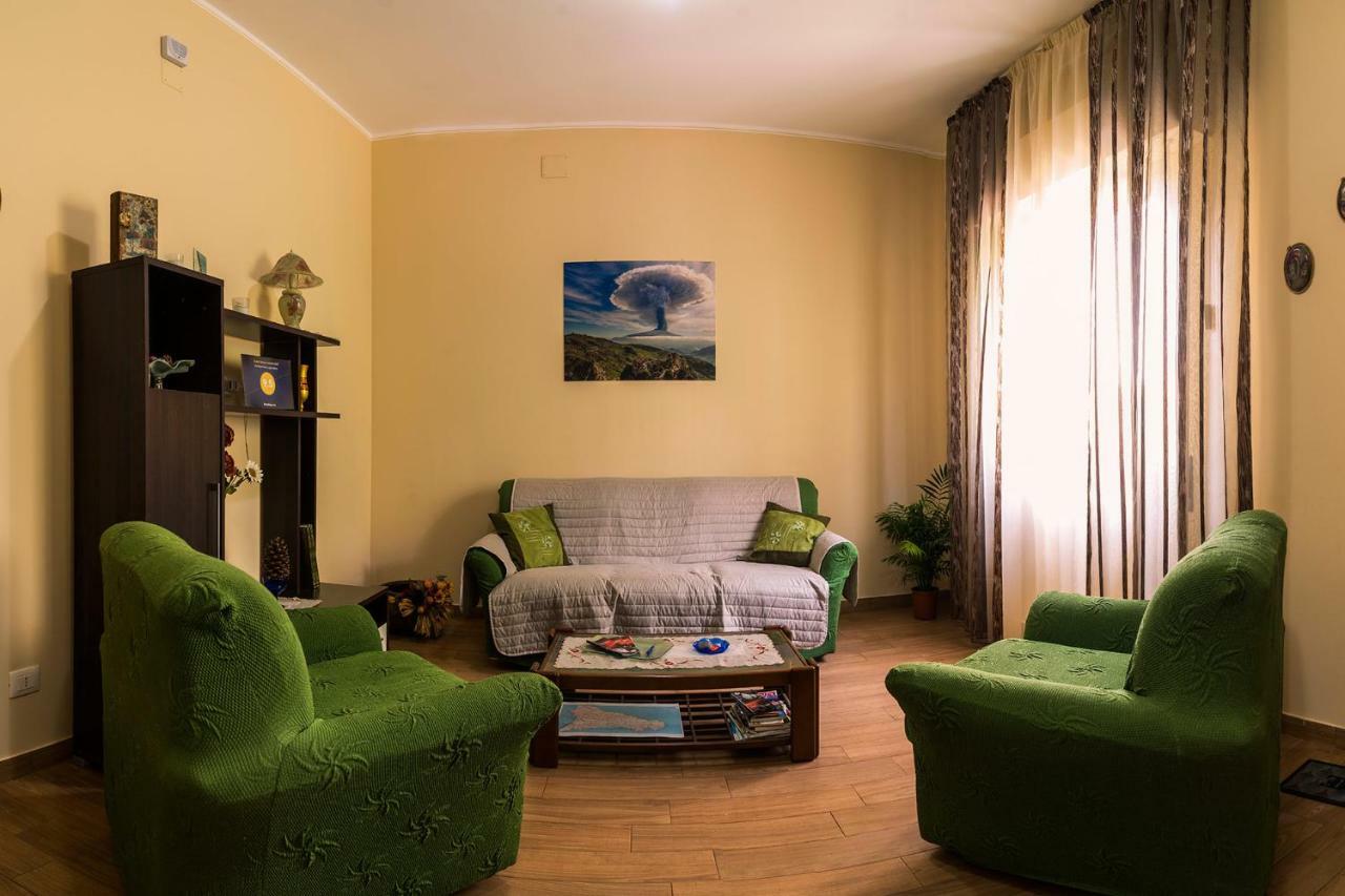 Holiday Home Luppinedda Nunziata Kültér fotó